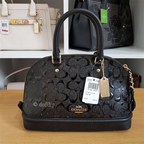 harga tas coach wanita